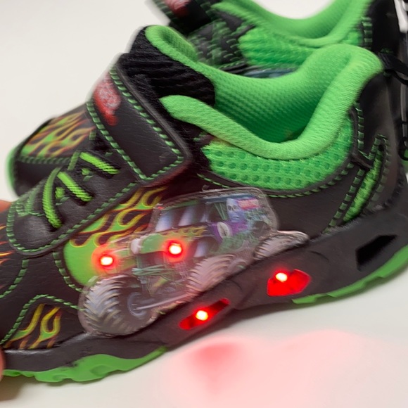 Monster jam grave digger light up sneakers new - Picture 2 of 5